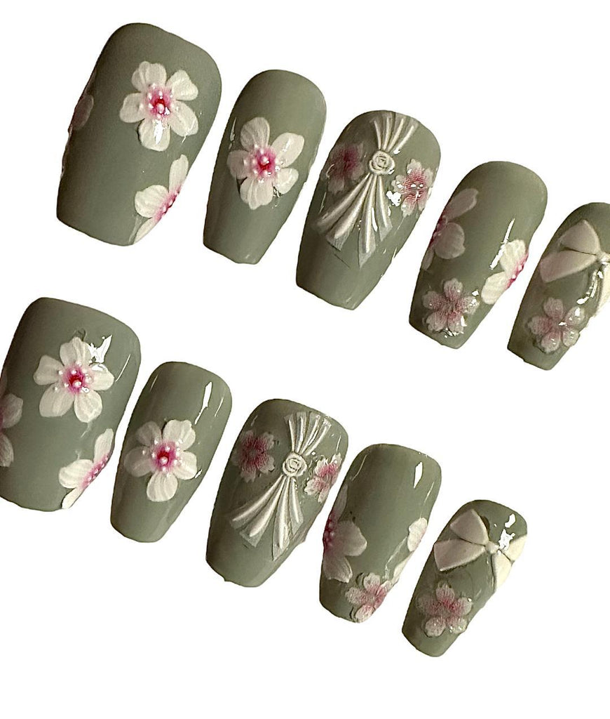 Flirty Findz Handcrafted Press-On Fake Nails, Short Coffin Nails, BG2, With Glue and Gel Tabs