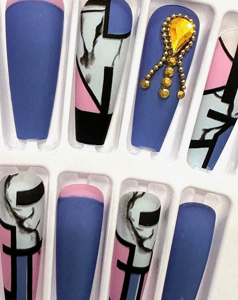 Flirty Findz Medium-to-Long, Coffin Press on Fake Nails, Matte Surface With Abstract Design, Item P93