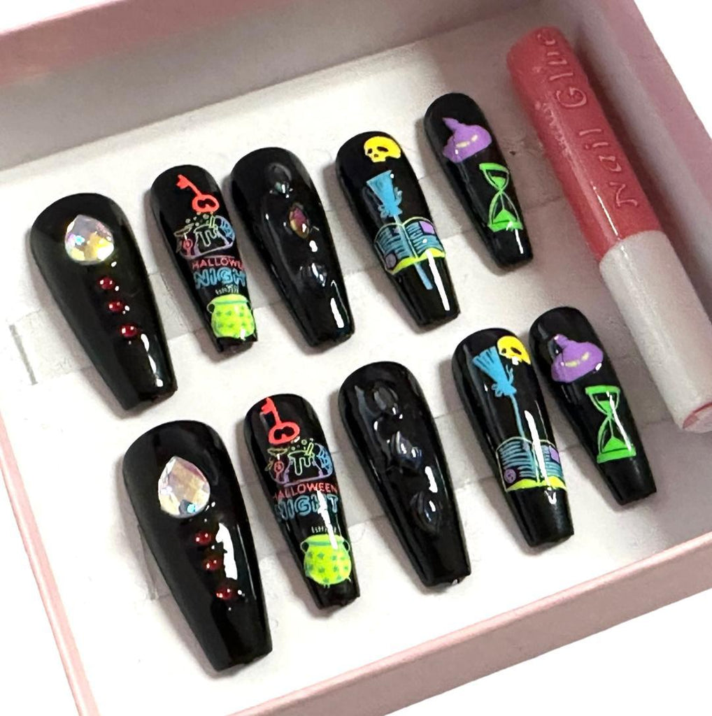 Flirty Findz Halloween-Themed Handcrafted Press-On Fake Nails, Medium-to-Long Coffin Nails, With Glue and Gel Tabs, C90