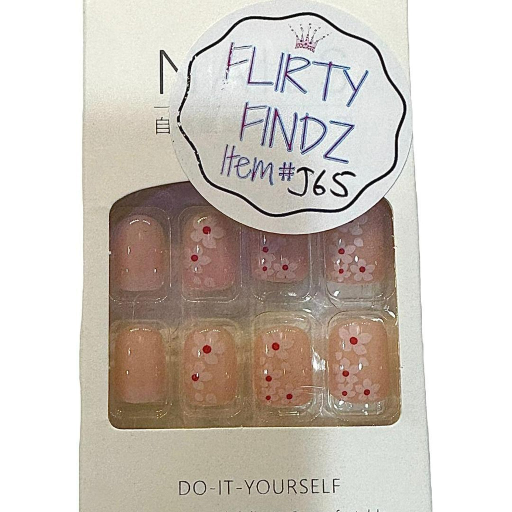 Flirty Findz Short Round Nails, Light Pink With Flowers, Press on Fake Nails, Item J65