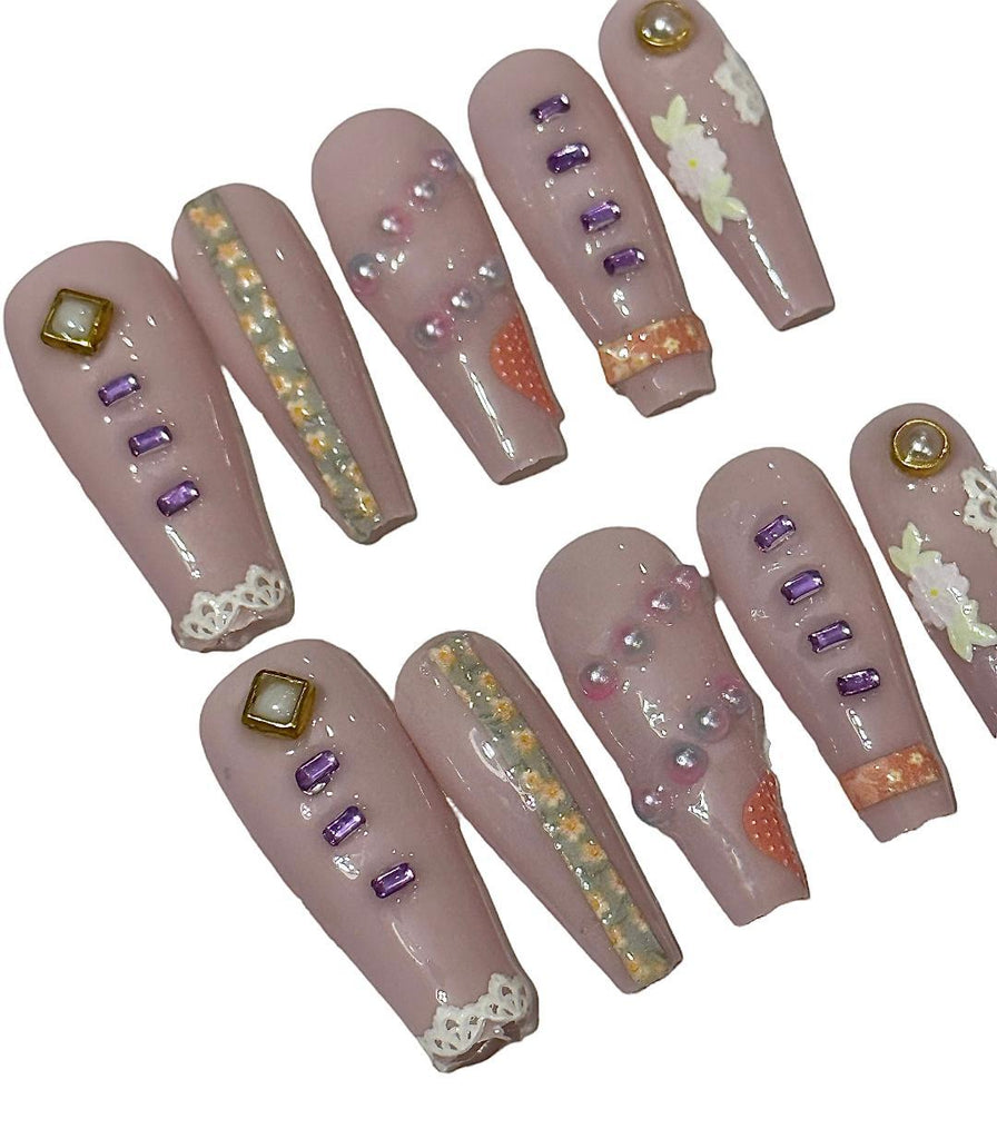 Flirty Findz Handcrafted Press-On Fake Nails, Medium-to-Long Coffin Nails, BG5, With Glue and Gel Tabs